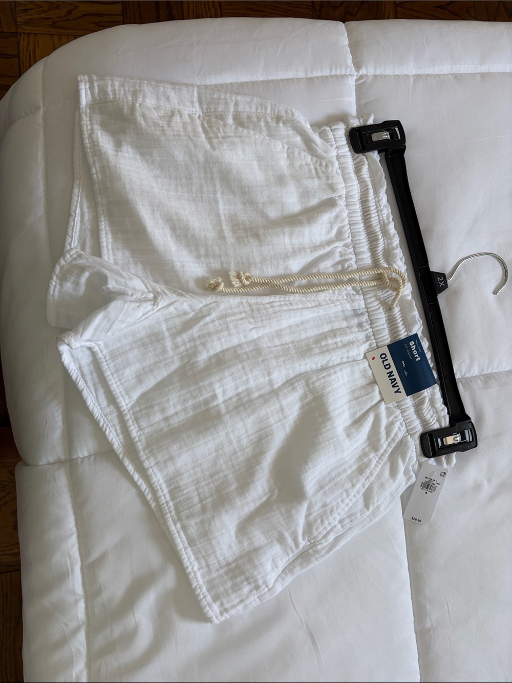 Old Navy White Gauze Drawstring Lounge Shorts